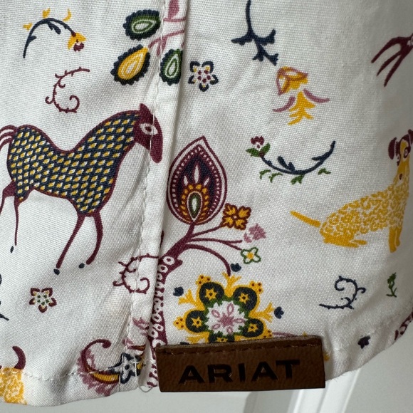 Ariat Women's Tomales Shirt - Folkore Print / Western / Equestrian Vibes - Picture 8 of 16